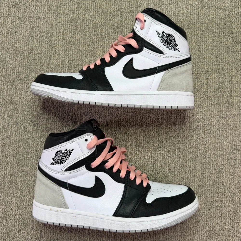 Nike Air Jordan 1 Retro High OG Bleached Coral Stage Haze Mens Size 7 555088-108